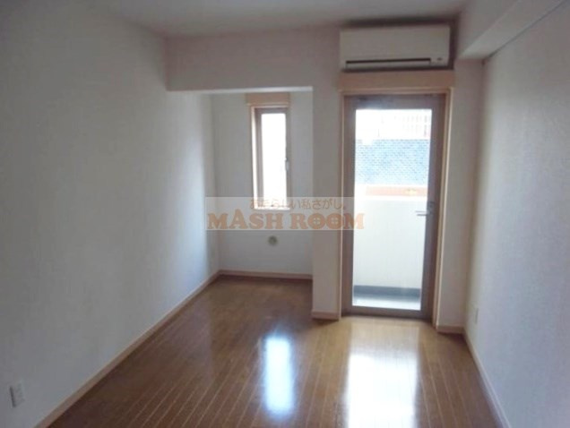 杉並区荻窪２丁目の賃貸マンションの居間・リビング