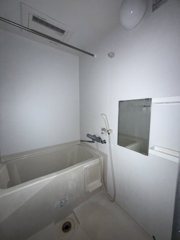 Ｎーｓｔａｇｅ行徳の浴室