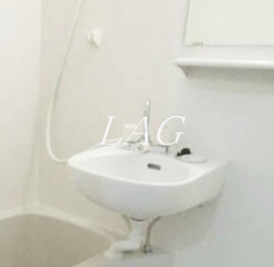 【洗面所】 | リブ町屋 | 洗面台です。