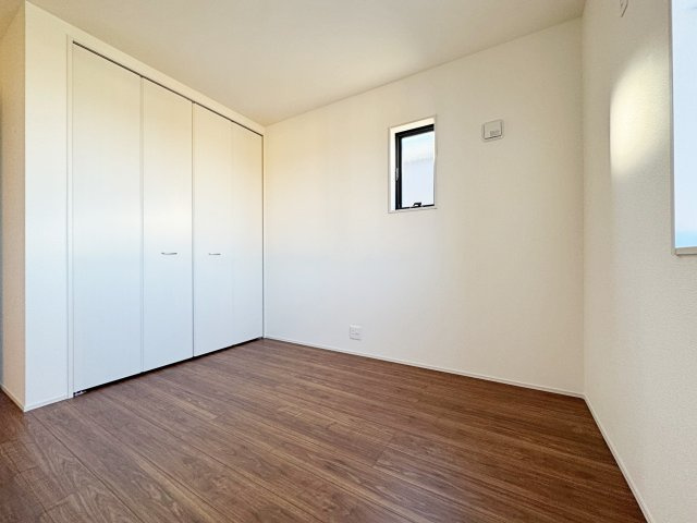 新築戸建・新築建売　福島市御山字沢田【長期優良住宅】御山小・清水中の洋室