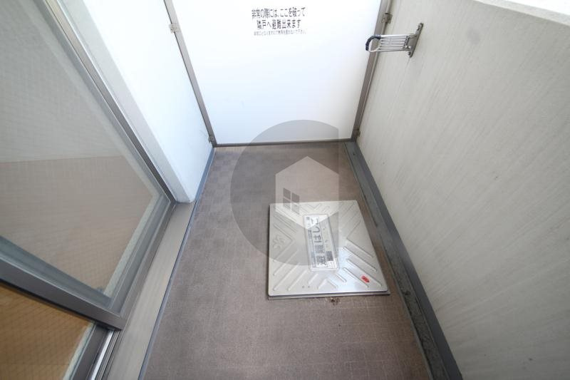 CASSIA高井田SouthCourtのバルコニー