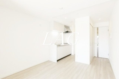 【居間・リビング】 | ヒルトップ・スクエアー | 洋室のお部屋です。