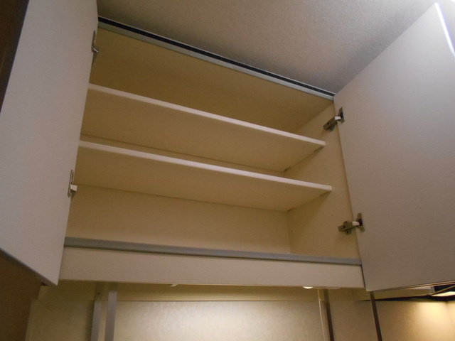 アドニスガーデンの収納|★キッチン上部収納★