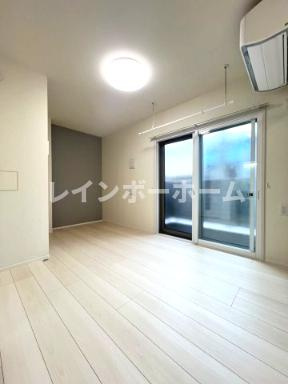 ルミナス コメ コートの内装