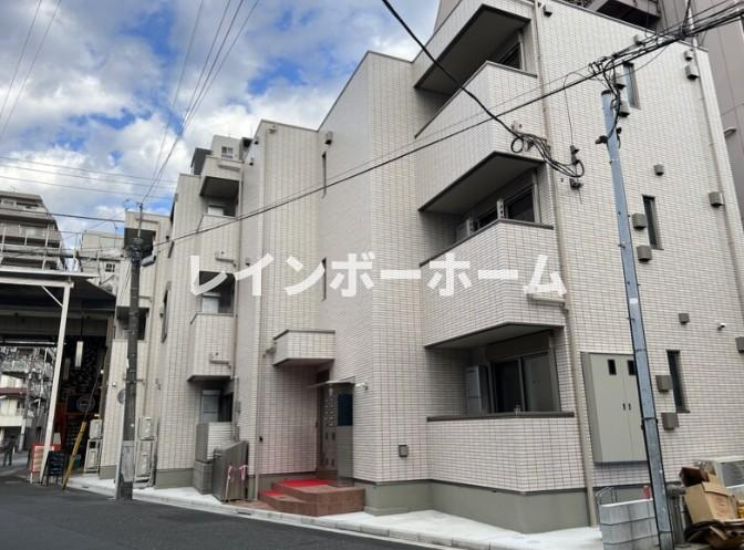 ルミナス コメ コートの外観