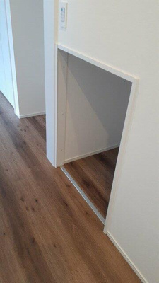 【収納】 | 芝樋ノ爪１丁目戸建 | 階段下収納