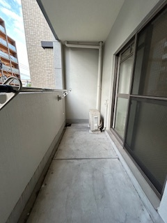 カルム小西Ⅱのバルコニー|落ち着いた時間を過ごせるバルコニーです