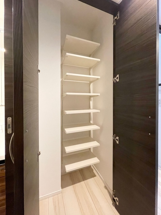 ロイジェント練馬高野台の収納