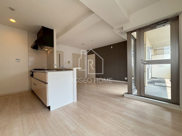 クラウディア野江の居間・リビング|同マンション別部屋：参考写真