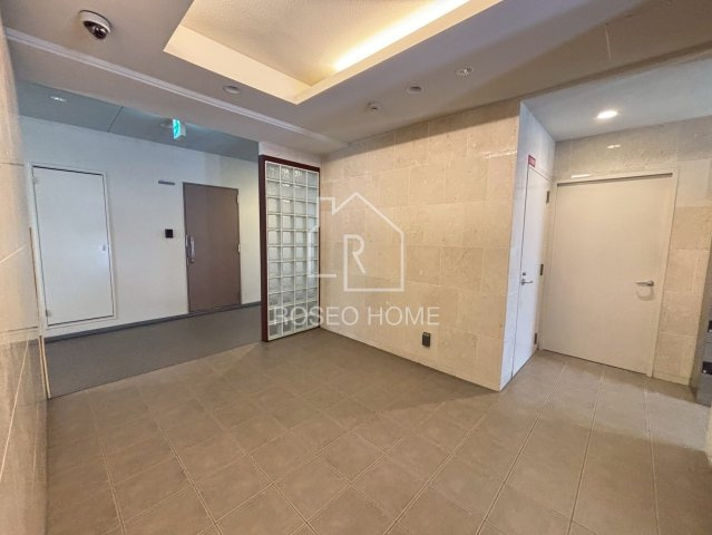 クラウディア野江のロビー