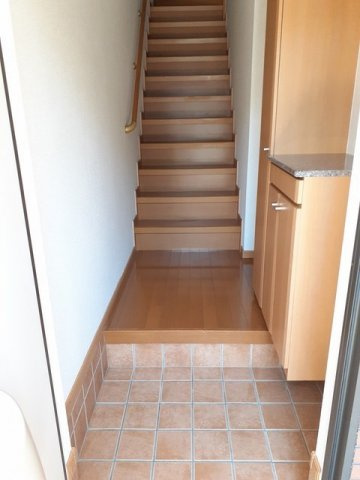 セントラルビレッジＡの玄関|シューズボックス付きの玄関です☆