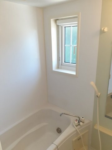 セントラルビレッジＡの浴室|追い焚き機能付きのお風呂です♪