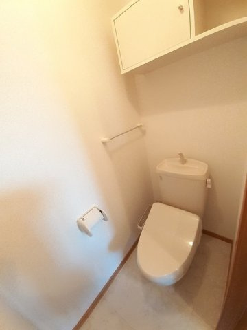 セントラルビレッジＡのトイレ|嬉しい温水洗浄便座付き♪