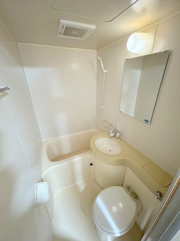 メゾンいるぎの浴室