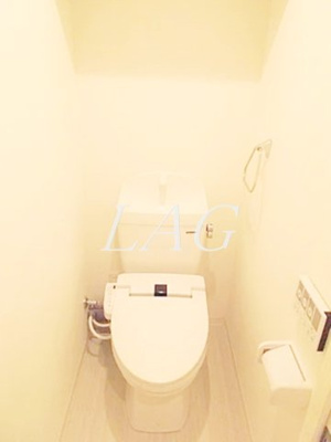 【トイレ】 | エルファーロ赤塚 | トイレです。