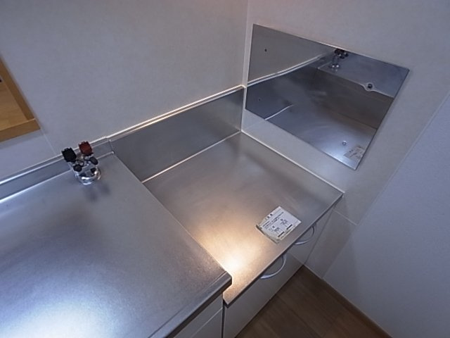 神戸市須磨区東落合２丁目のアパート