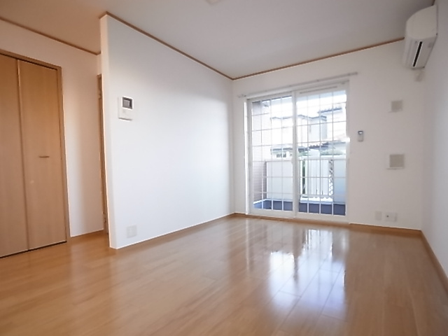 神戸市須磨区東落合２丁目のアパート