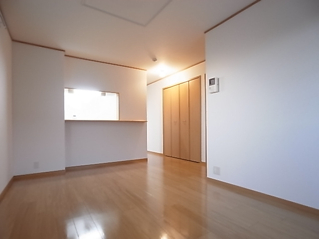 神戸市須磨区東落合２丁目のアパート