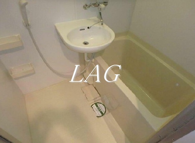 【浴室】 | アヴァンツァーレ新宿ピアチェーレ | お風呂です。