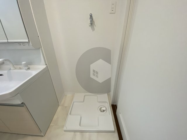 セレニティ荒本 B棟の設備