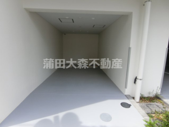 グランカーサ蒲田ウエストの駐車場