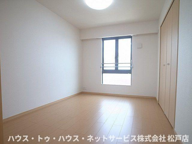 サンリット・オークⅣの寝室