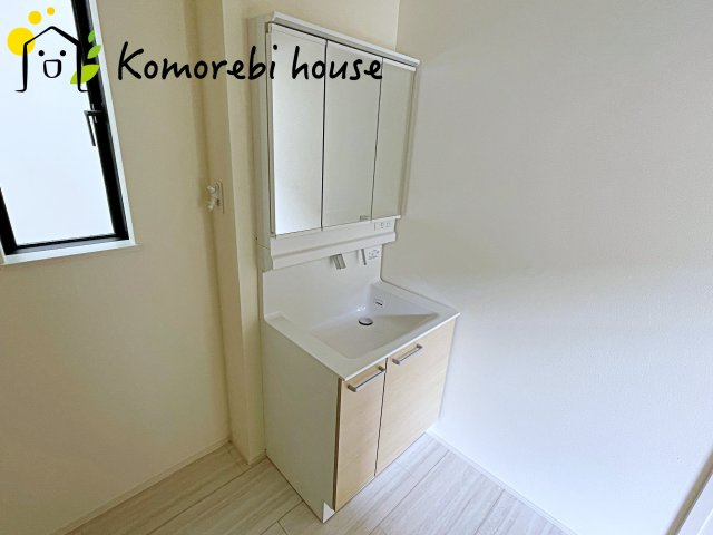 さいたま市北区東大成町2丁目　新築一戸建て　の独立洗面台|使いやすい独立洗面台です