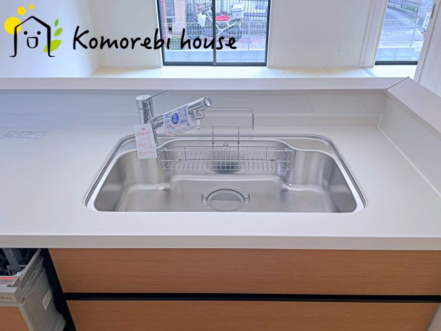 さいたま市北区東大成町2丁目　新築一戸建て　のキッチン|きれいなキッチンです