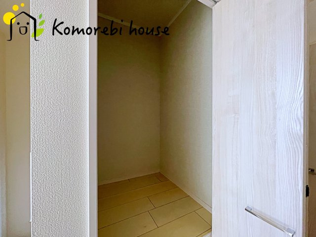さいたま市北区東大成町2丁目　新築一戸建て　の玄関|シンプルで使いやすい玄関です