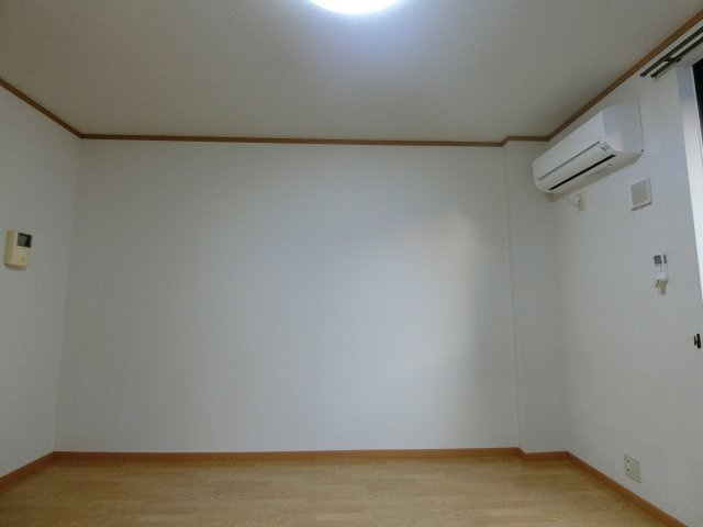 【洋室】 | エスポワール宮本 | イメージ203号室の写真