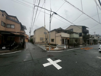 【前面道路含む現地写真】 | 池浦町４丁目　新築一戸建