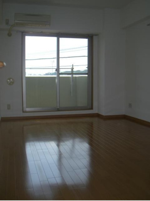 【寝室】 | オリーブフォレスト | 他のお部屋の参考写真となります。