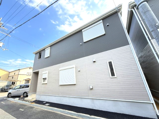 Cradle garden堺市東区高松第1　1号棟の外観