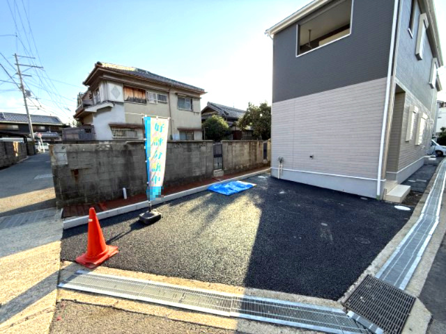 Cradle garden堺市東区高松第1　1号棟の駐車場