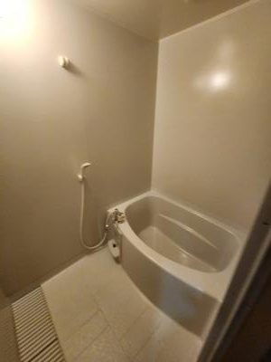 RICO C（リコシー）の浴室