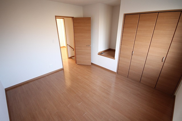 シエルおおつ野 Aの寝室