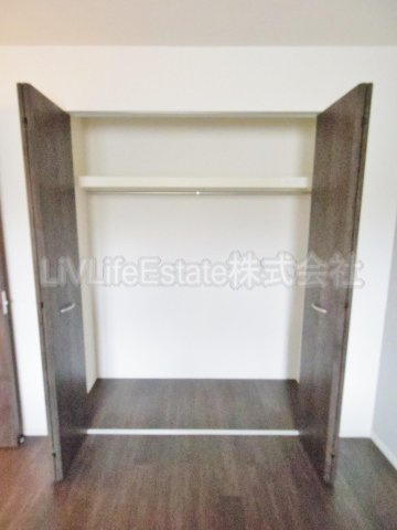 ルミネ中央の収納