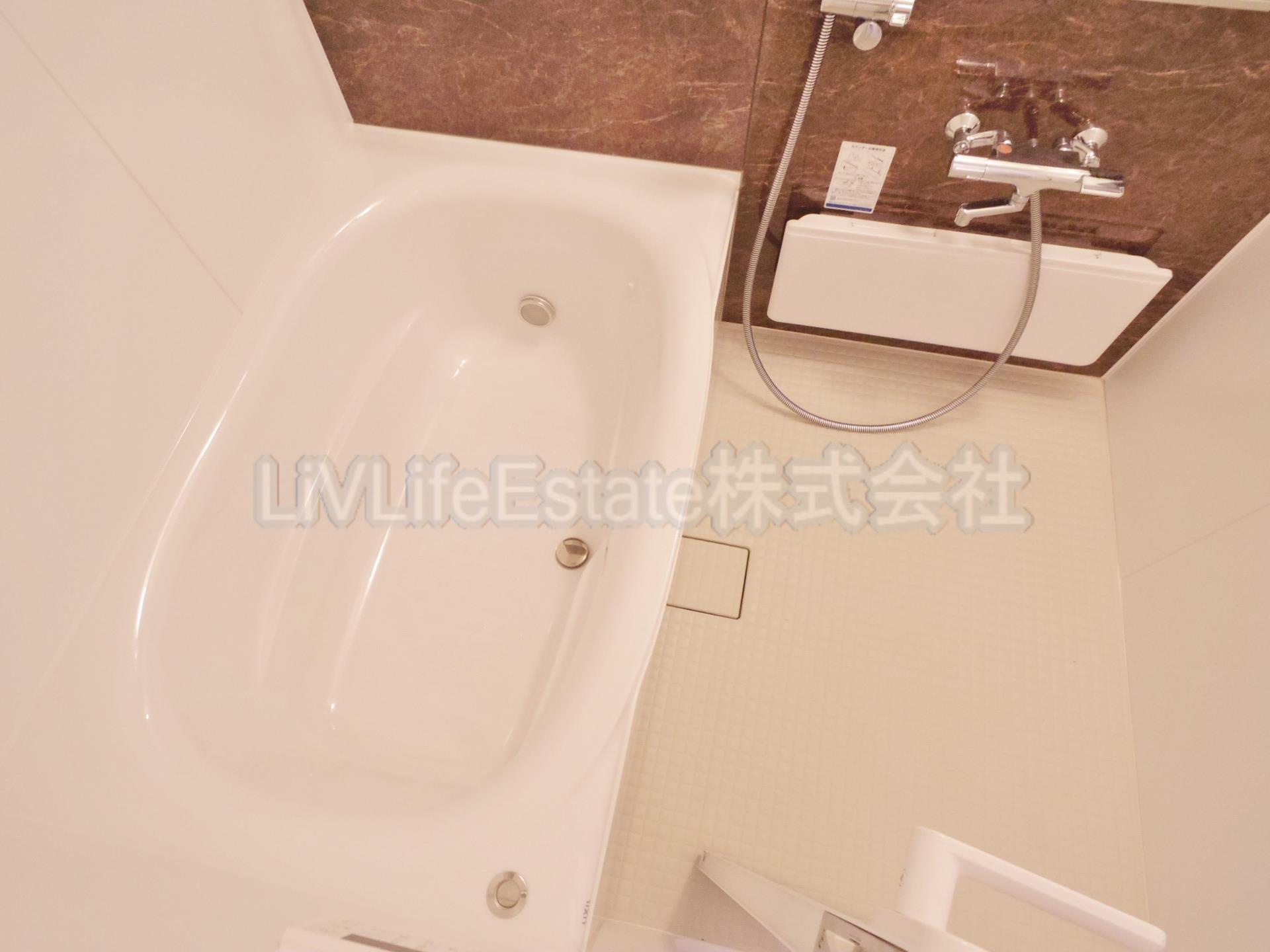 ルミネ中央の浴室