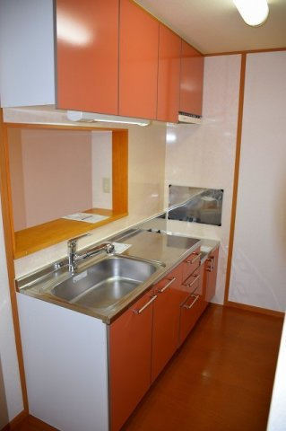 サンルミエ　　刈谷市近郊の賃貸はクラスホームのキッチン|お料理しやすいキッチンです