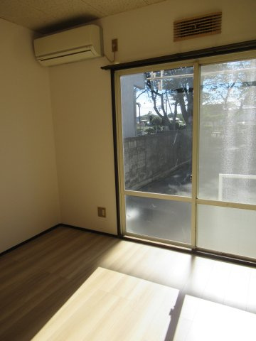 ノーサイドAの洋室