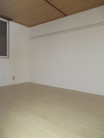 ノーサイドAの洋室