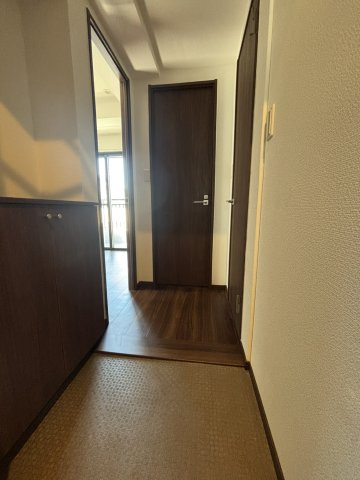 シルバーピア浅草の玄関