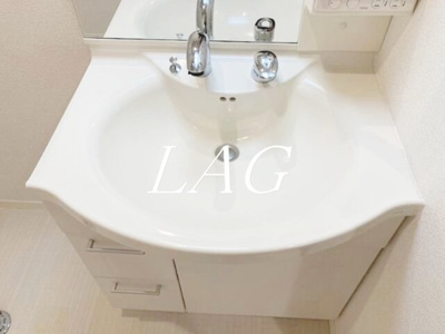 【洗面所】 | エスポワール東大井 | 独立洗面台です。