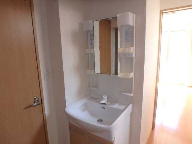 S0044R　エスパーダ西本郷の洗面所