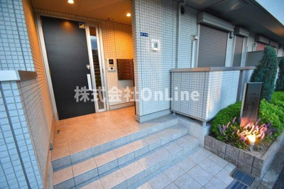 【エントランス】 | グレイスコートA棟