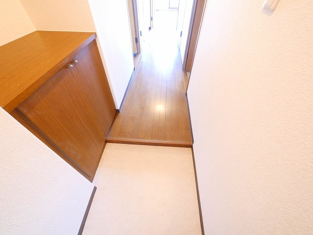 ツインコート帝塚山の玄関