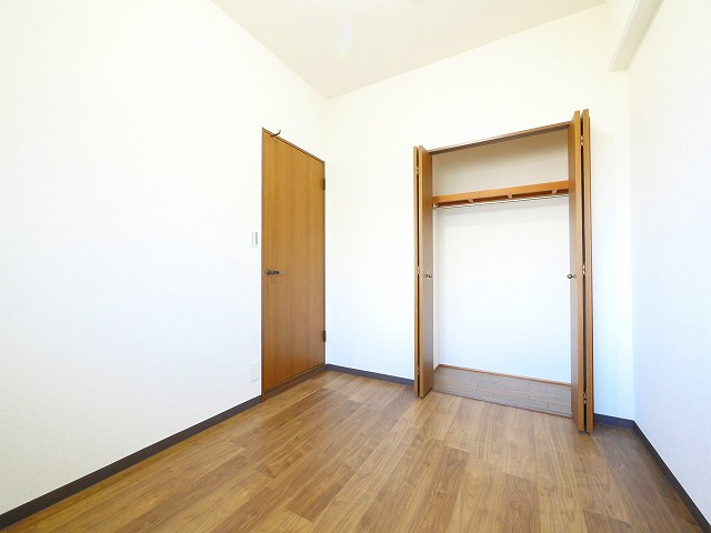 ツインコート帝塚山の寝室