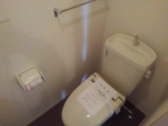 ミルト立花Ⅰのトイレ|落ち着いたトイレです