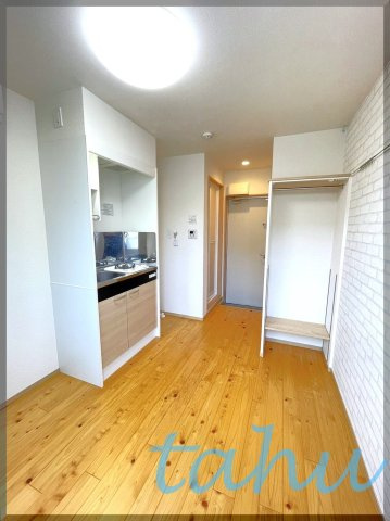 新宿区西早稲田３丁目のアパートの居間・リビング