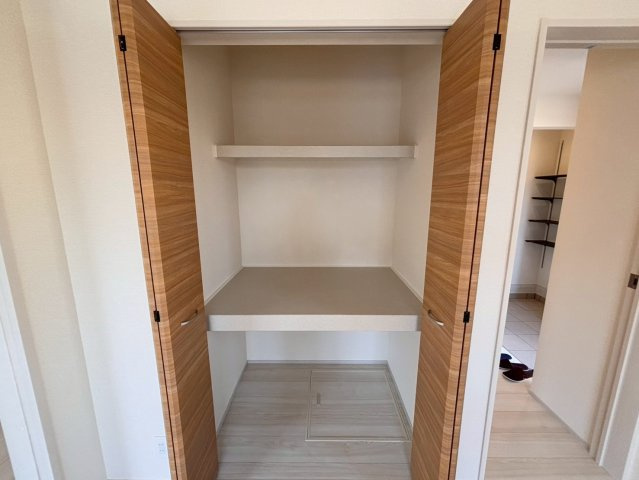 上尾市井戸木1丁目2期　新築戸建　ブルーミング01の収納